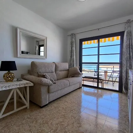 Edith - Complex Tagara, Fully Equipped, Ac And Pool Appartement *