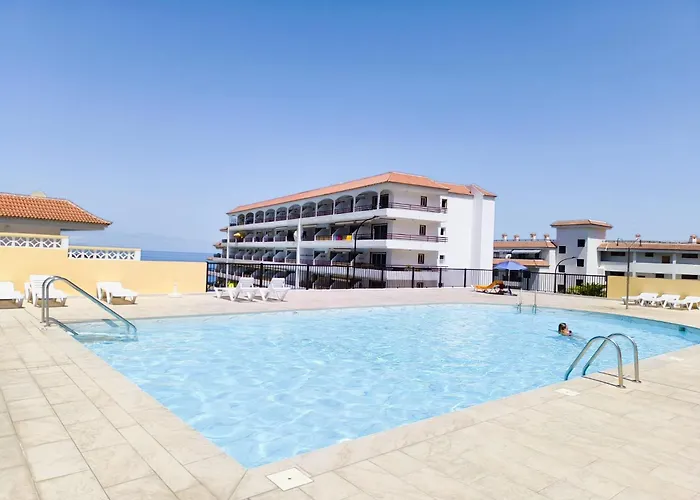 Edith - Complex Tagara, Fully Equipped, Ac And Pool *