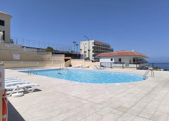 Edith - Complex Tagara, Fully Equipped, Ac And Pool *