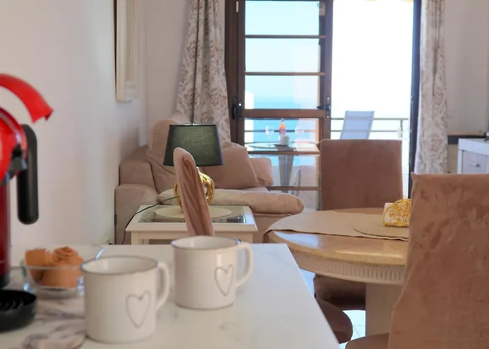 Lägenhet Edith - Complex Tagara, Fully Equipped, Ac And Pool *